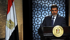 Mursi için gıyabi cenaze namazı kılınacak