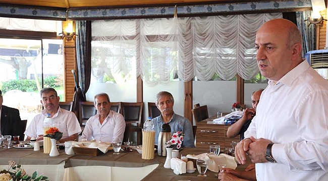 Muzaffer Bıyık, muhtarlarla buluştu