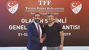 Özgür Vurur imzaya kaldı