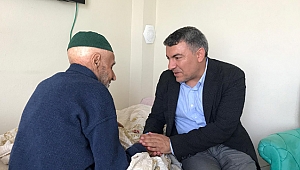 Şayir, bayramda hastaları ziyaret etti