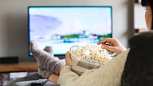 Sürekli televizyon karşısında oturanlar dikkat!