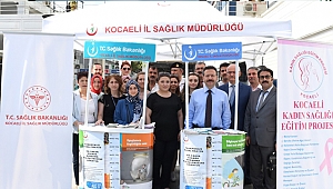 Vali Aksoy, standı ziyaret etti