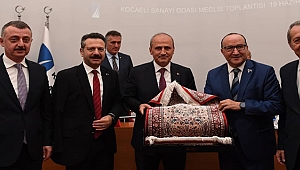 Zeytinoğlu Bakan Turhan'dan metro istedi