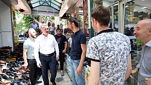 Büyükakın, Ayakkabıcılar Çarşısı’nı ziyaret etti