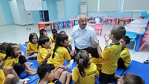 Büyükgöz, yaz okulu öğrencileriyle buluştu