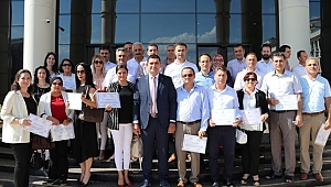 Çayırova’da 30 okul sertifikasını aldı