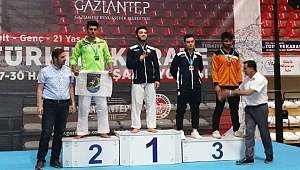 Darıcalı çekirgeler bildiğiniz gibi!