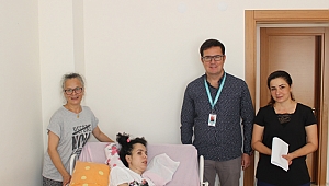 Evde bakım alan hastalara gittiler