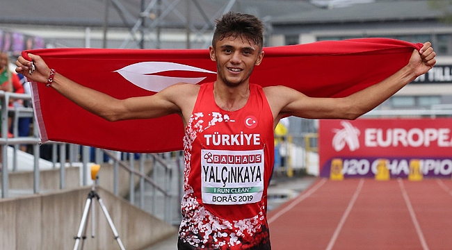 Öpüldün Murat