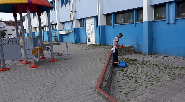 Temizlik ekiplerinden sıkı çalışma