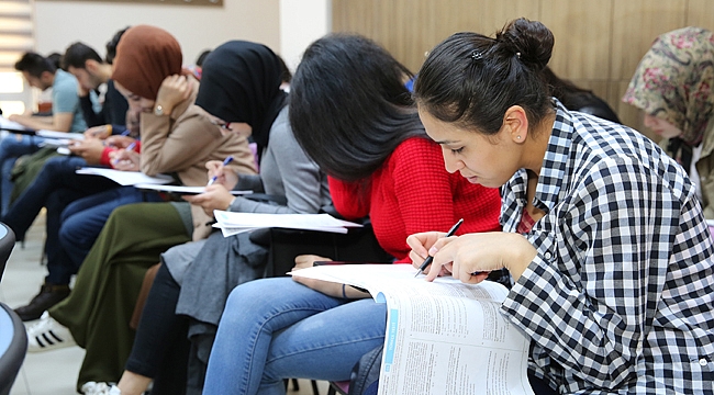 Darıca'da 450 öğrenciye ücretsiz kurs