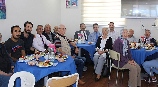 Fatih'ten huzur evine moral ziyareti