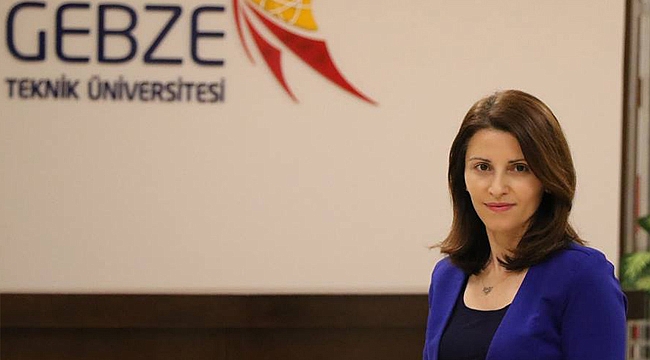 Gazeteci Lale Kalaycıoğlu anne oldu