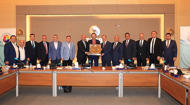 OSBÜK'ten Hisarcıklıoğlu'na ziyaret