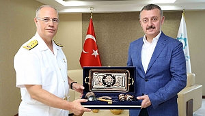 Tümamiral Yıldız'dan veda ziyareti