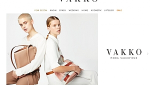 Yeni sezonun modasını yansıtan bluz modelleri