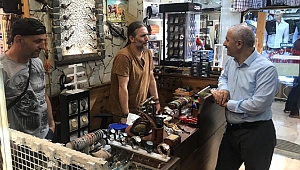 Zinnur Büyükgöz'den esnaf turu