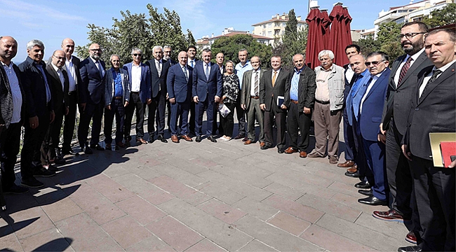 Büyükakın, Darıcalı muhtarlarla buluştu