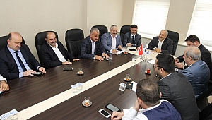 Büyükgöz, birim müdürleriyle istişare yaptı