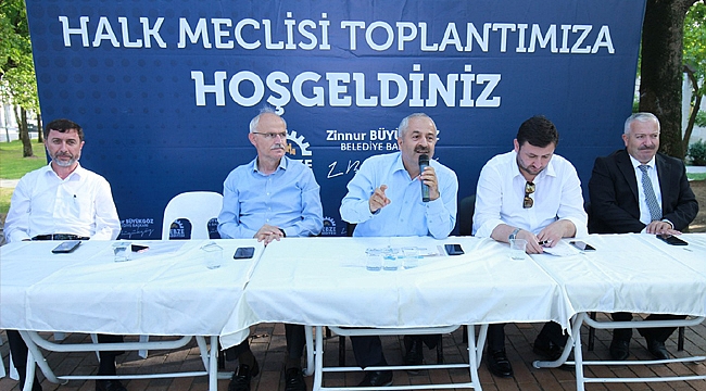 Büyükgöz dert dinliyor