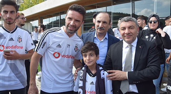 Dünyalar küçük Hamza'nın oldu