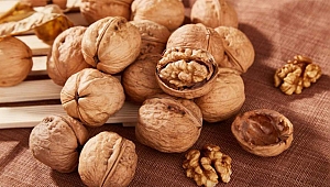 Ceviz suyu birçok derde derman oluyor!