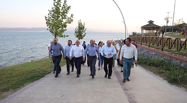 Işık ve Bıyık, Millet Bahçesi'ni inceledi