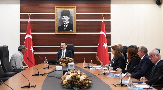 Vali Aksoy, 684 vatandaşla görüştü