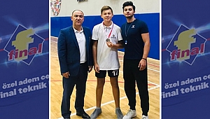 Adem Ceylan'ın öğrencisi raketini konuşturdu