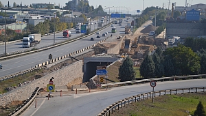Gebze'de bitmeyen yol çalışması!