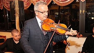 Büyükşehir'i ikiye katladık, dertli çal kemancı!