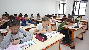 Çayırova'da 3 bin 500 öğrenci ter döktü