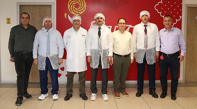 Çiftçi’den fabrika ziyaretleri