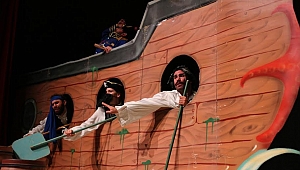 Çocuklar 'Hazine Adası'nda eğlendi