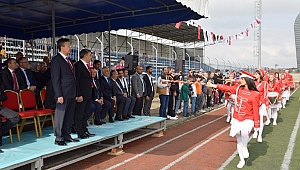 Dilovası'nda 96. yıl coşkusu