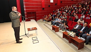 Erzincanlı'dan Gebze'de şiir dinletisi