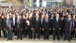 Güler ve Büyükgöz öğrencilerle buluştu