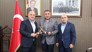 Muzaffer Bıyık, Okur ile görüştü