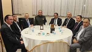 Orhan Örnek için veda yemeği düzenlendi