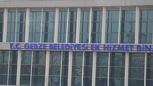 Pazar yerine geldi, belediye binasına gelmedi