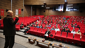 Saygın’dan etkili iletişim söyleşisi