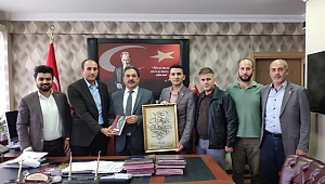 AGD Güler'e gitti, o programa davet etti