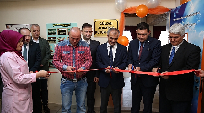 Başkan Çiftçi kütüphane açtı