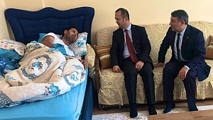 Çakmak, herkesin derdine koşuyor