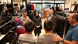 Çayırova’da 170 yetime mont ve bot yardımı