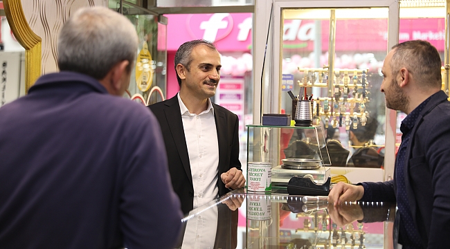 Çiftçi, esnaf turu yaptı