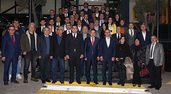 Çiftçi okul müdürlerini ağırladı