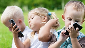 Elektronik aletler çocukların geç konuşmasına neden olabilir