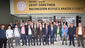 Gebze'de mahalle meclisleri hız kesmiyor