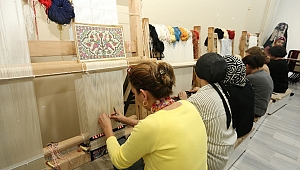 Hereke Halısı KO-MEK'te yaşatılıyor